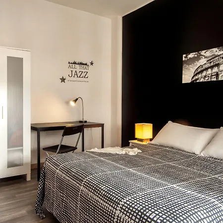 Hotel Radio