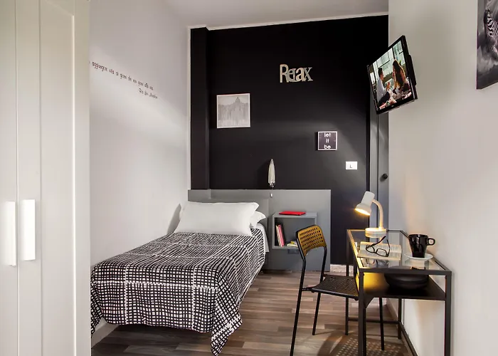 Hotel Radio
