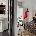 Radio Hotel Roma