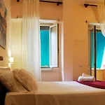 Hotel Radio 2*