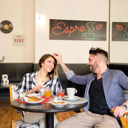 라디오 호텔 로마