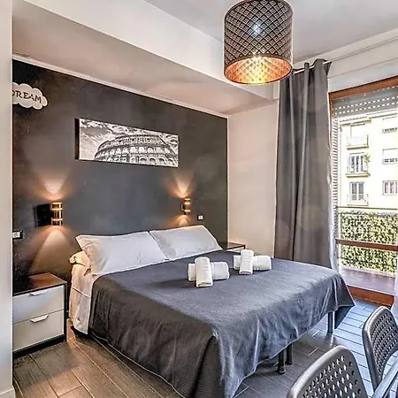 Hotel Radio