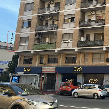 Radio Hotel 2*