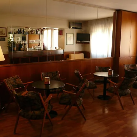 라디오 호텔 로마